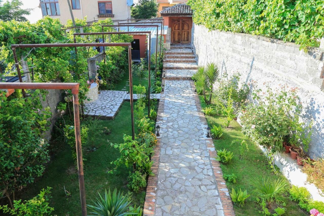 Krujë Kaloshi Villa מראה חיצוני תמונה