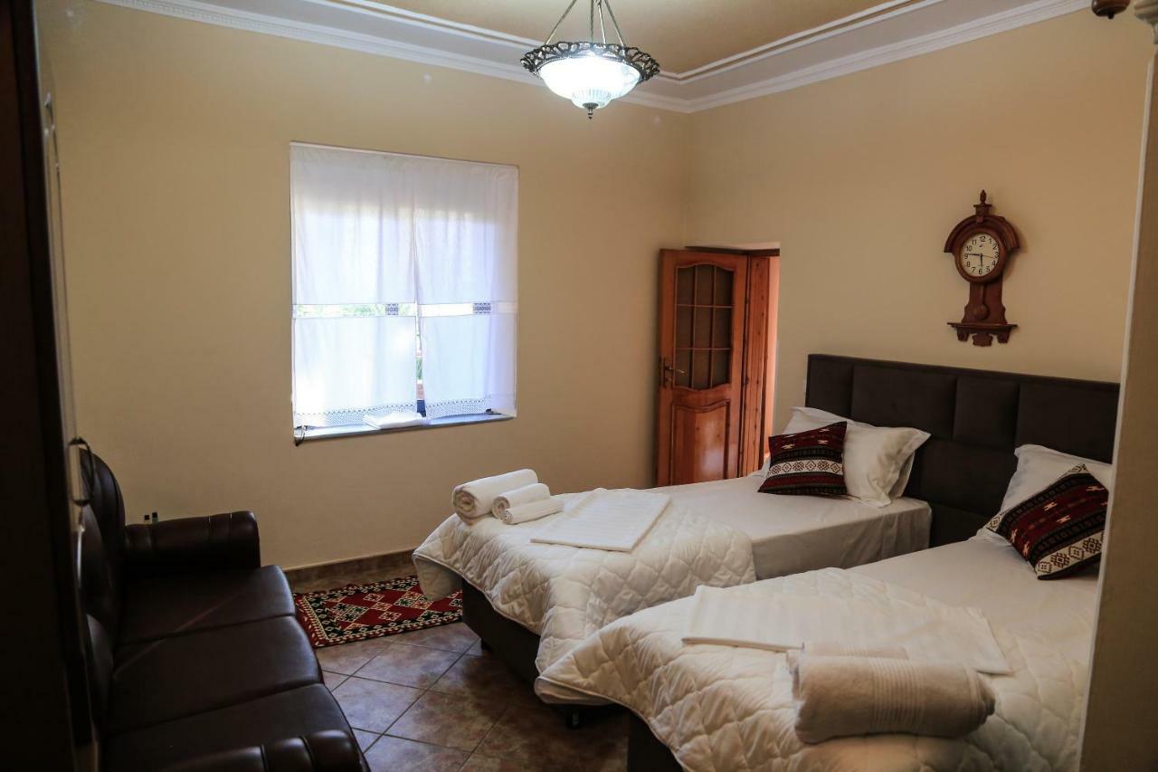 Krujë Kaloshi Villa מראה חיצוני תמונה